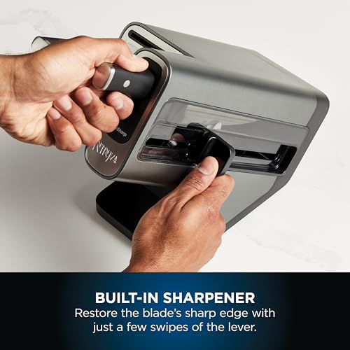 Ninja Foodi StaySharp Knife Block with Integrated Sharpener; 5 Knives and Scissors (1 pair), Sharp 6-Piece Knife Set