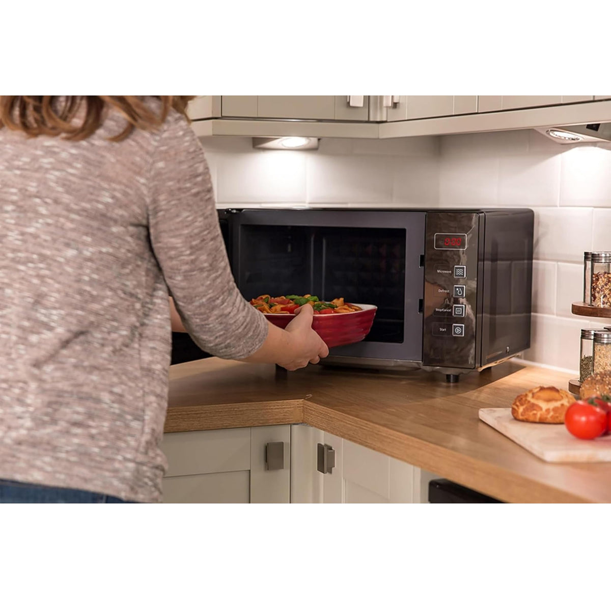 Russell Hobbs RHEM2301B 23L Easi Flatbed Digital 800w Solo Microwave, Freestanding, Black